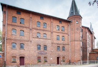 die Wassermühle Bützow von der Straßenseite aus, © Frank Burger