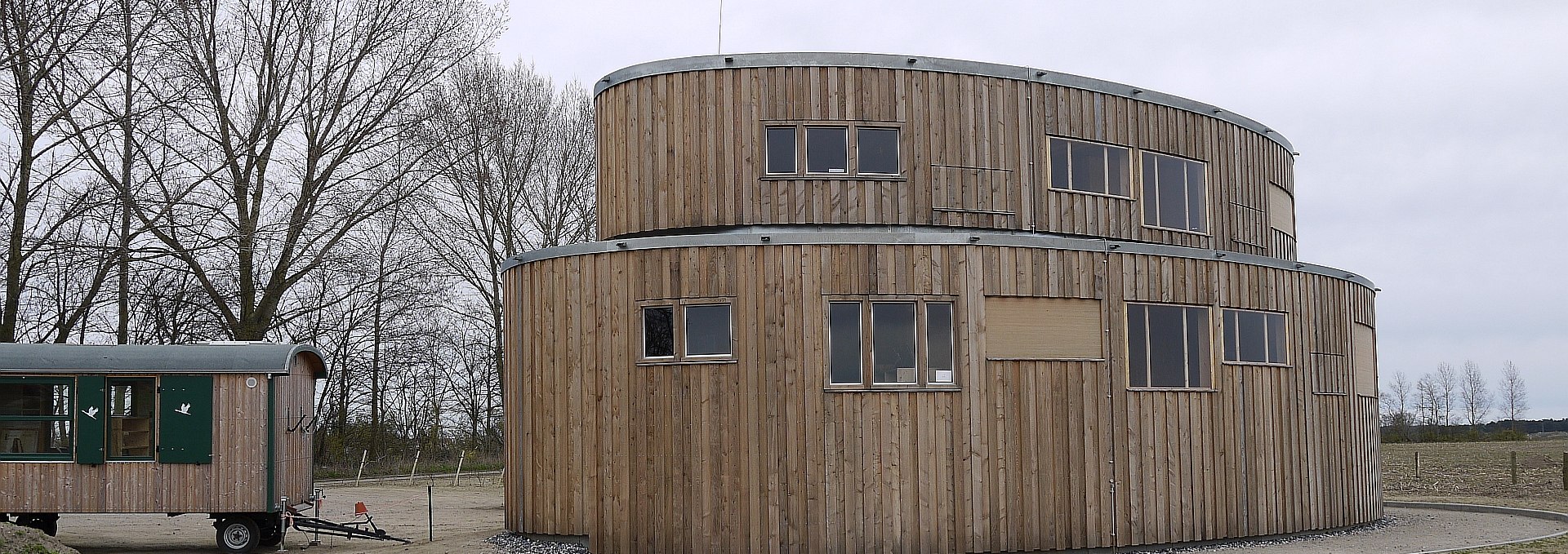 Beste Aussicht auf die Kraniche bietet das KRANORAMA, © TMV/Fischer