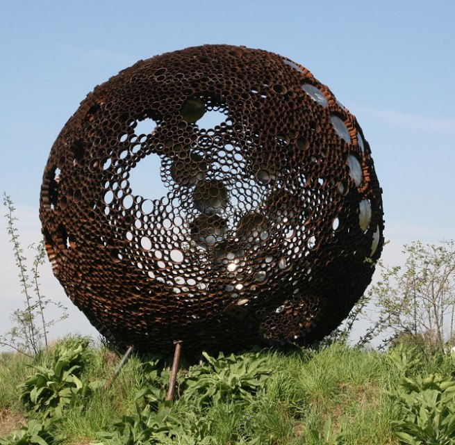 Skulptur im Park, © Sabrina Wittkopf-Schade