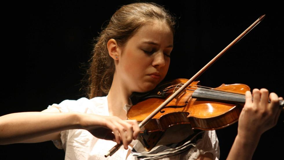 Musikstudentin beim Sommercampus, © Ulrike Bals