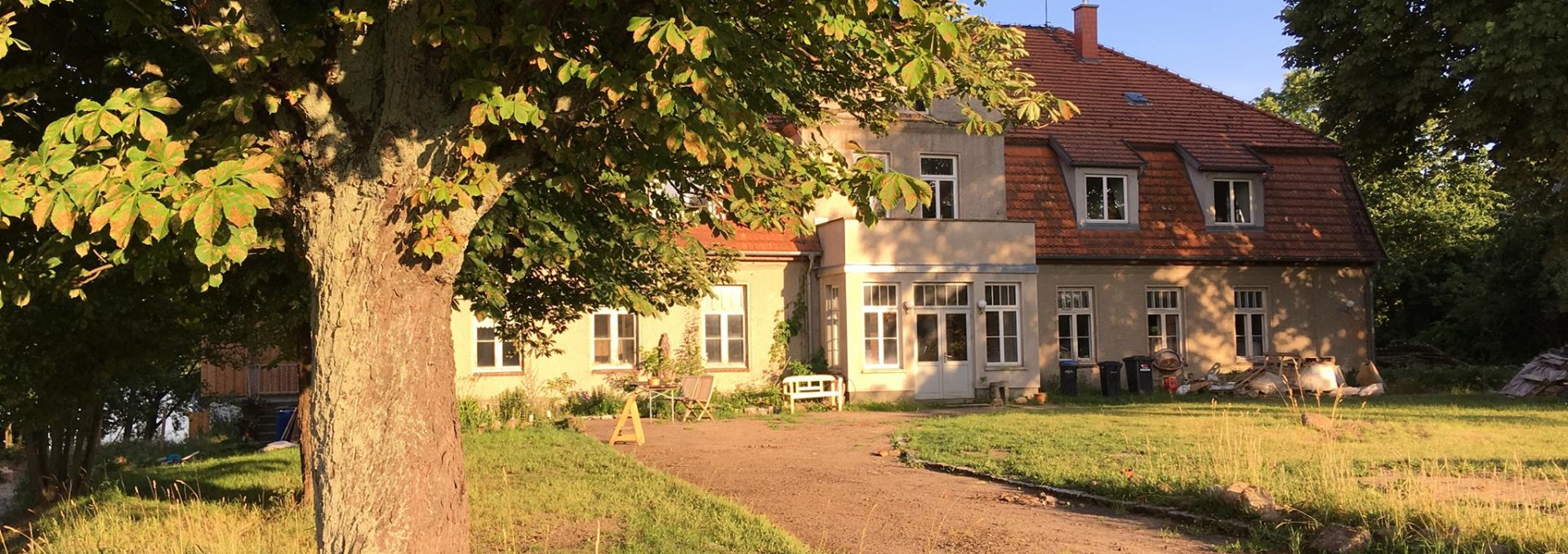 Gutshaus Woserin im Abendlicht, © Sabine Puschmann