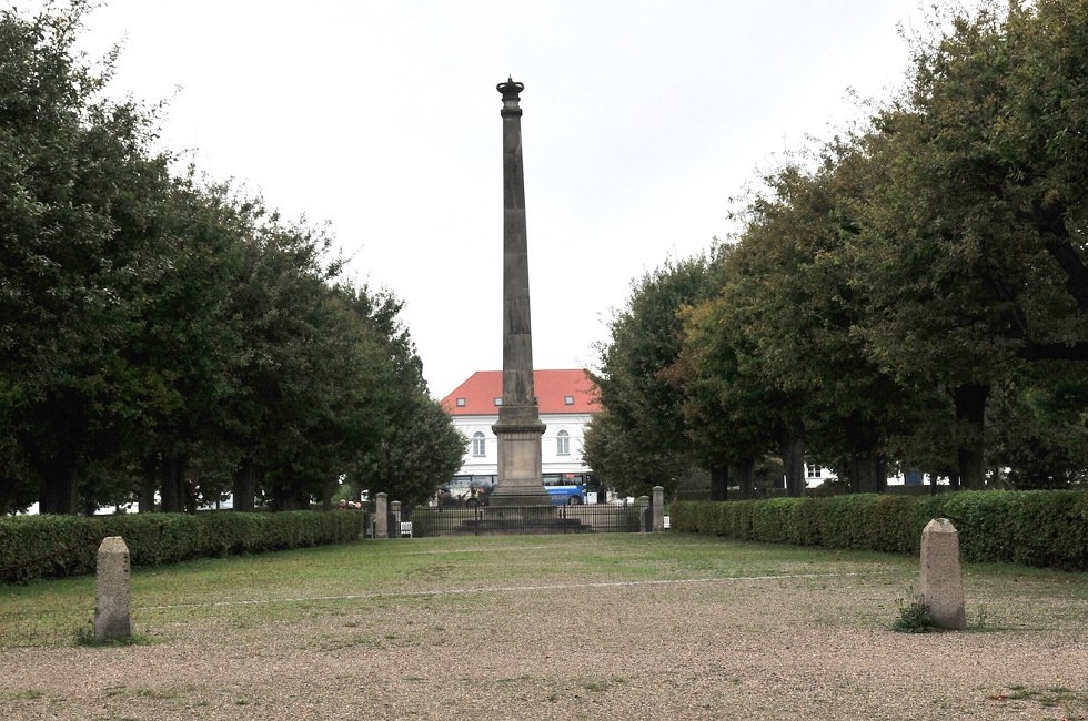 Der Obelisk im Circus Putbus., © Tourismuszentrale Rügen