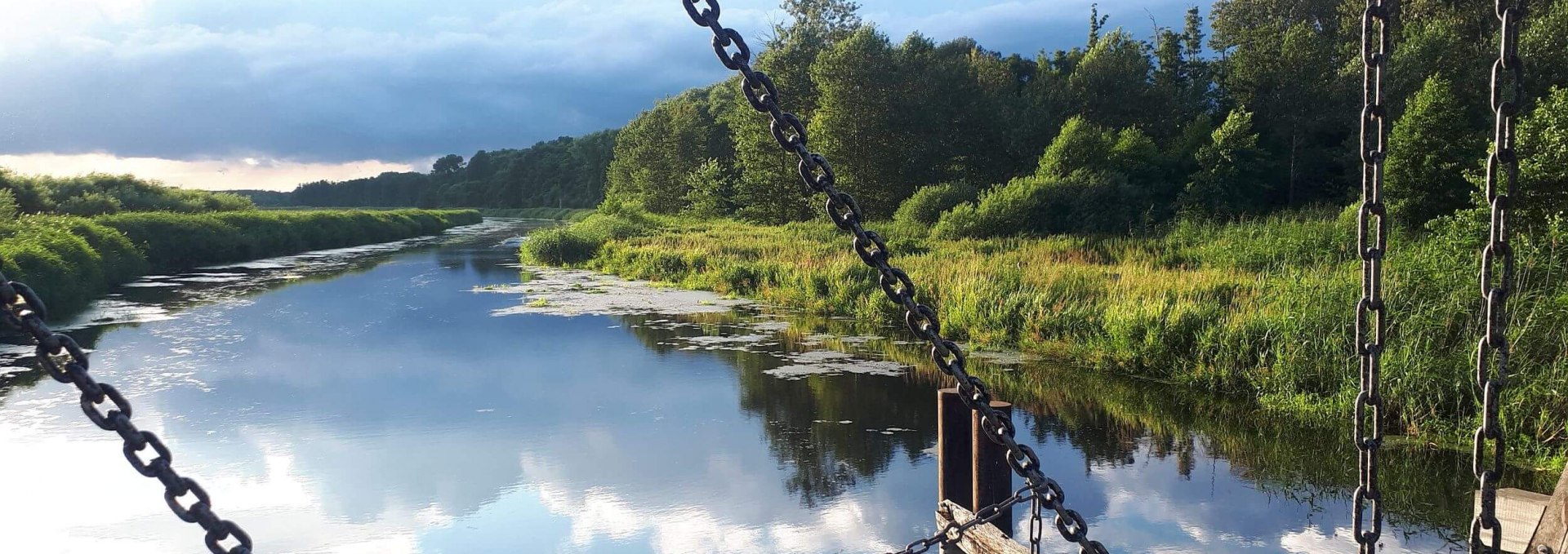 Die alte Holzklappbrücke in Nehringen bietet einen tollen Blick auf die Trebel, © TMV/Fitzke WMSE GmbH