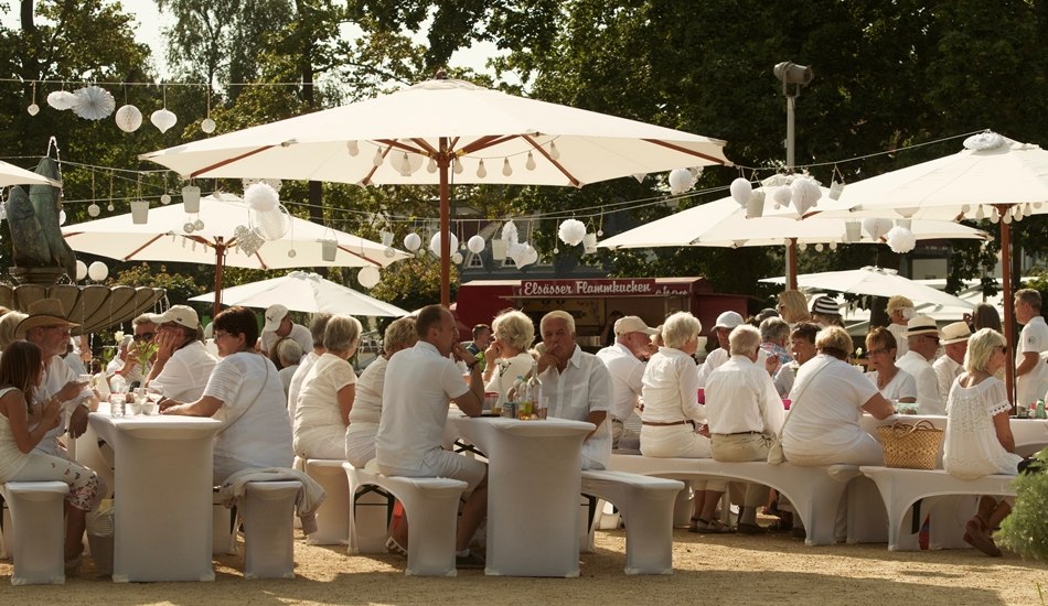 Weißes Picknick, © Kurverwaltung Ostseebad Boltenhagen