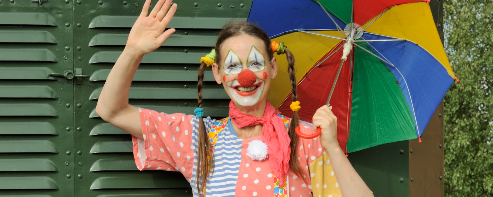 Clown Conny und die Flaschenpost - Kindermitspielstück, © KIECK-Theater Weimar, Thomas Kieck