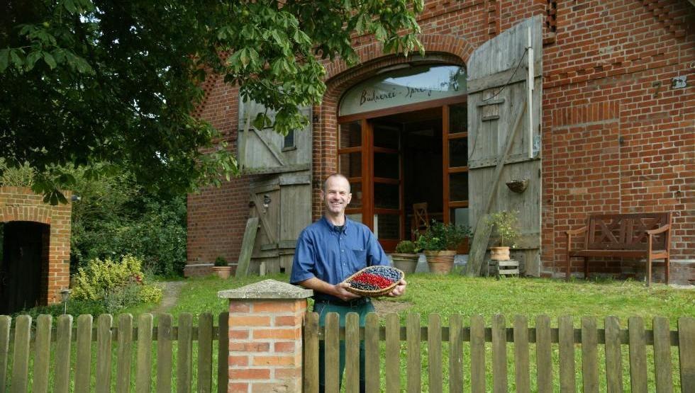 Heinz Thümmrich begrüßt Sie gerne auf seinem Hof, © Archiv, Biosphärenreservatsamt Schaalsee-Elbe