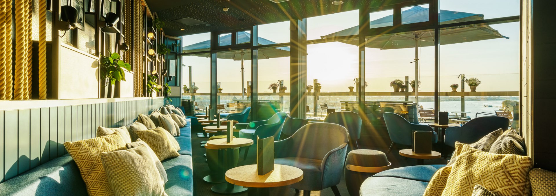 KAI40 Rooftop Bar, © Radisson Blu Hotel, Rostock