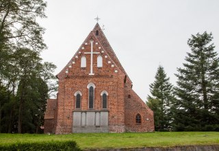 Der Ostgiebel der Kirche (Chorseite)., © Frank Burger