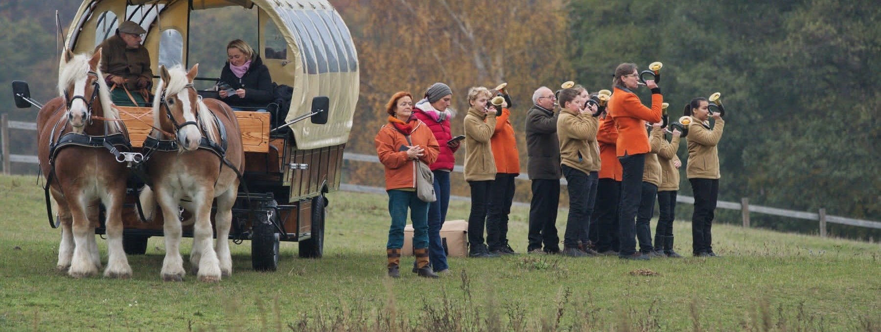 Jagdhornbläser begleiten die Herbstjagd, © Klaus-Dieter Baumgart