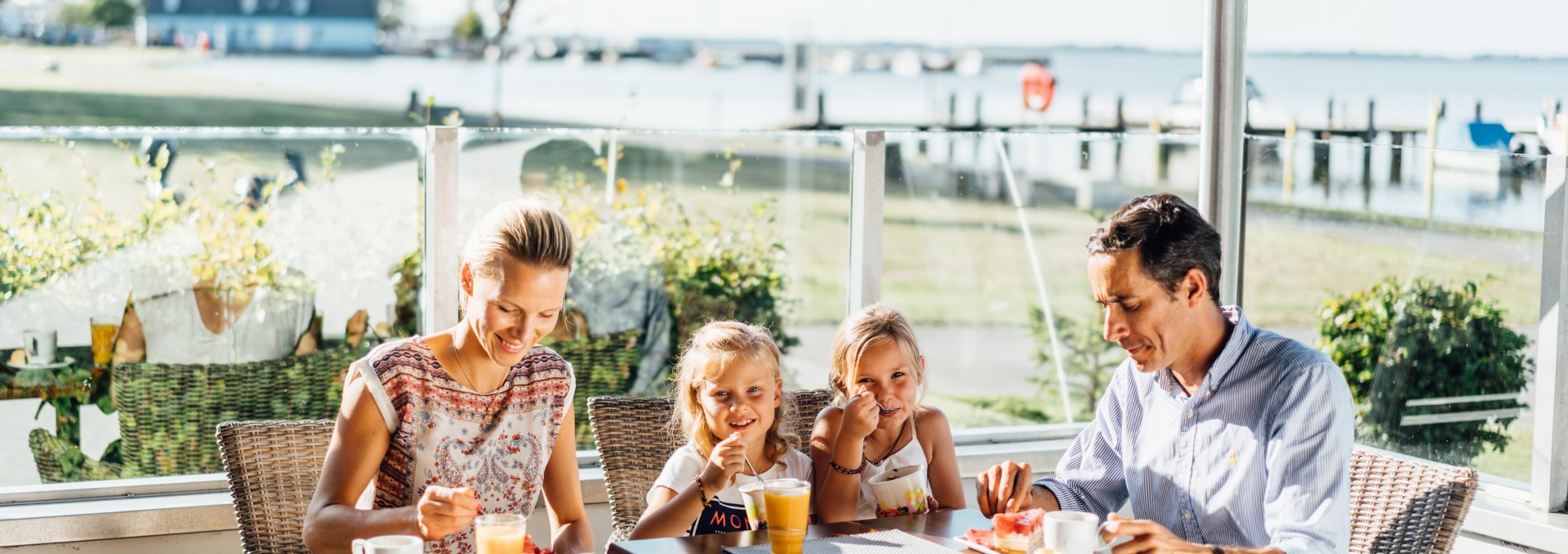 Familie beim Essen, © Stadt RDG