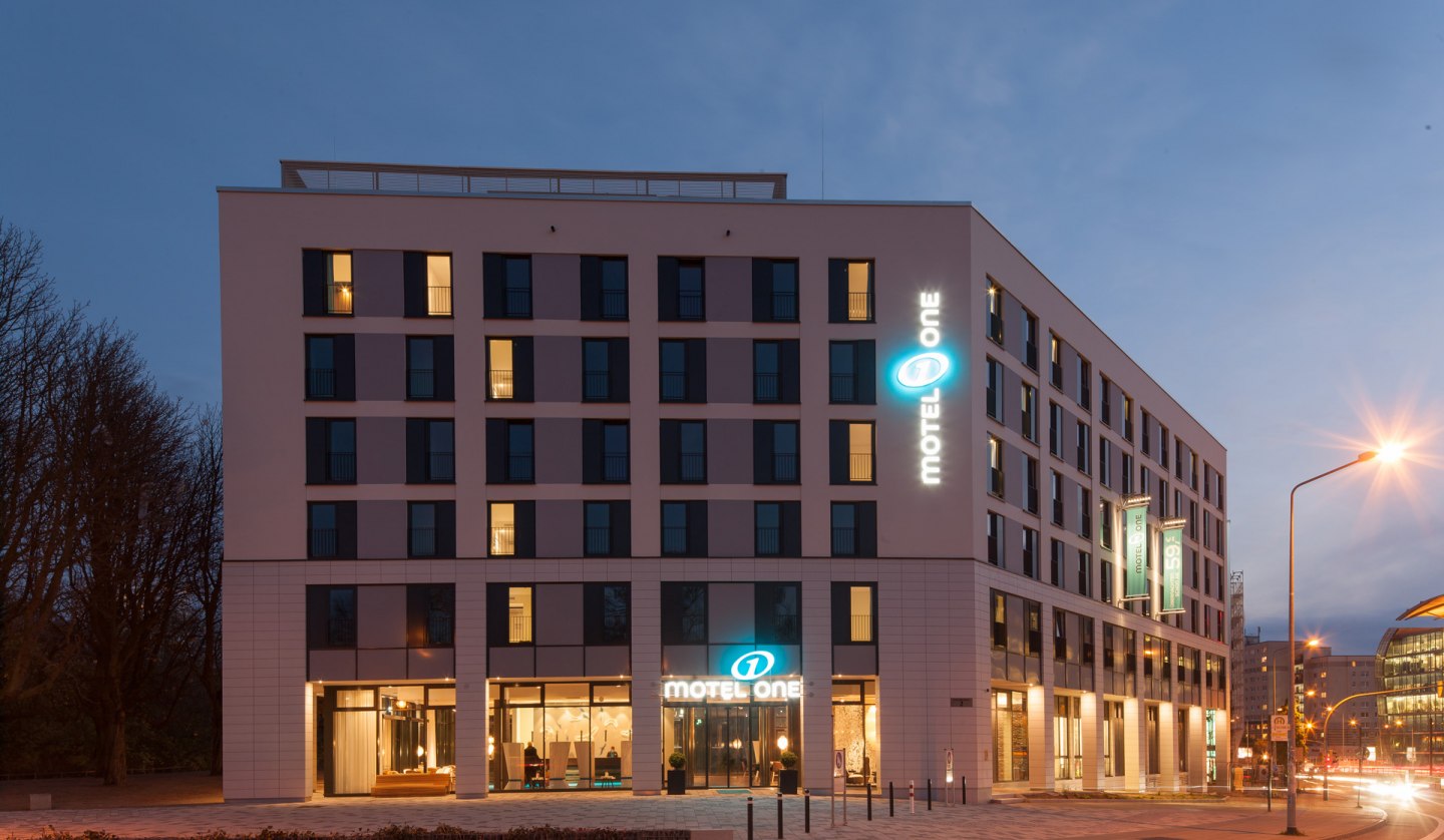 Aussenansicht Motel One Rostock, © Motel One Rostock