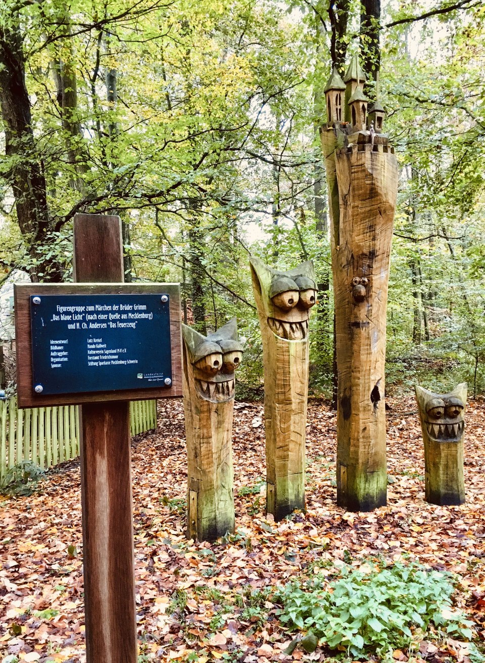 Sagenhafte Waldpfade - der Walderlebnispfad im Friedrichsmoor, © Susanne Scharf