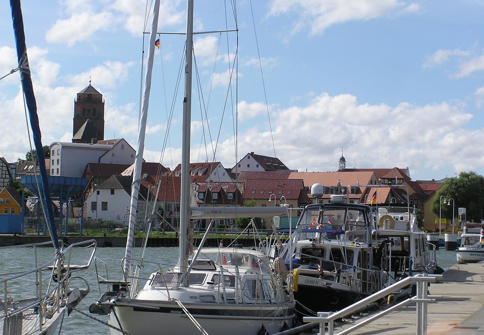 Yachten zu den Wolgaster Hafentagen im Stadthafen, © Baltzer