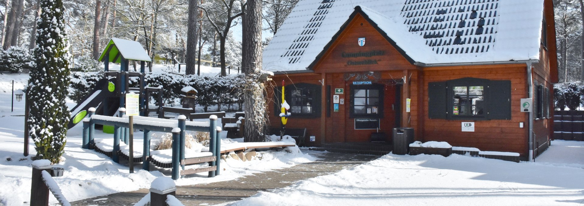 Eingangbereich der Rezeption im Wintergewand., © KV Trassenheide