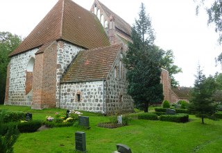 Kirche in Basse, © Schloss Lühburg