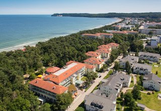 Tief unter dem kleinen Dünenwald schlummert heilkräftiges Thermalwasser, © Seehotel BINZ-THERME Rügen