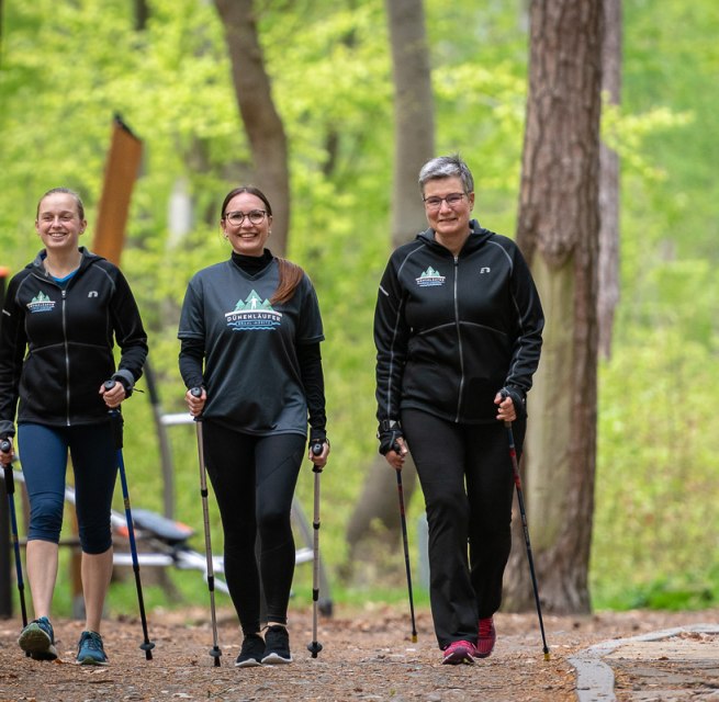 Nordic Walking mit der Bürgermeisteri, © André Pristaff / Tourismus- und Kur GmbH Graal-Müritz