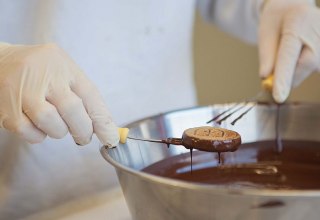 Stralsunder Marzipan - klassisch in Handarbeit gefertigt, © Stefan Müller