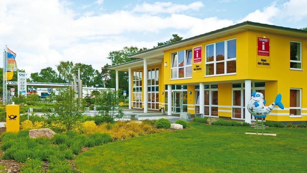 "Haus des Gastes" mit Bibliothek, Heimatstube, Veranstaltungssaal, © Kowitz