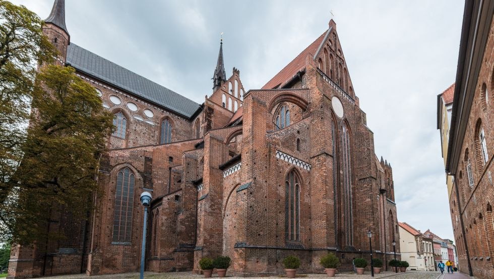 Außenansicht St. Georgen-Kirche, © TZ Wismar, Anibal Trejo