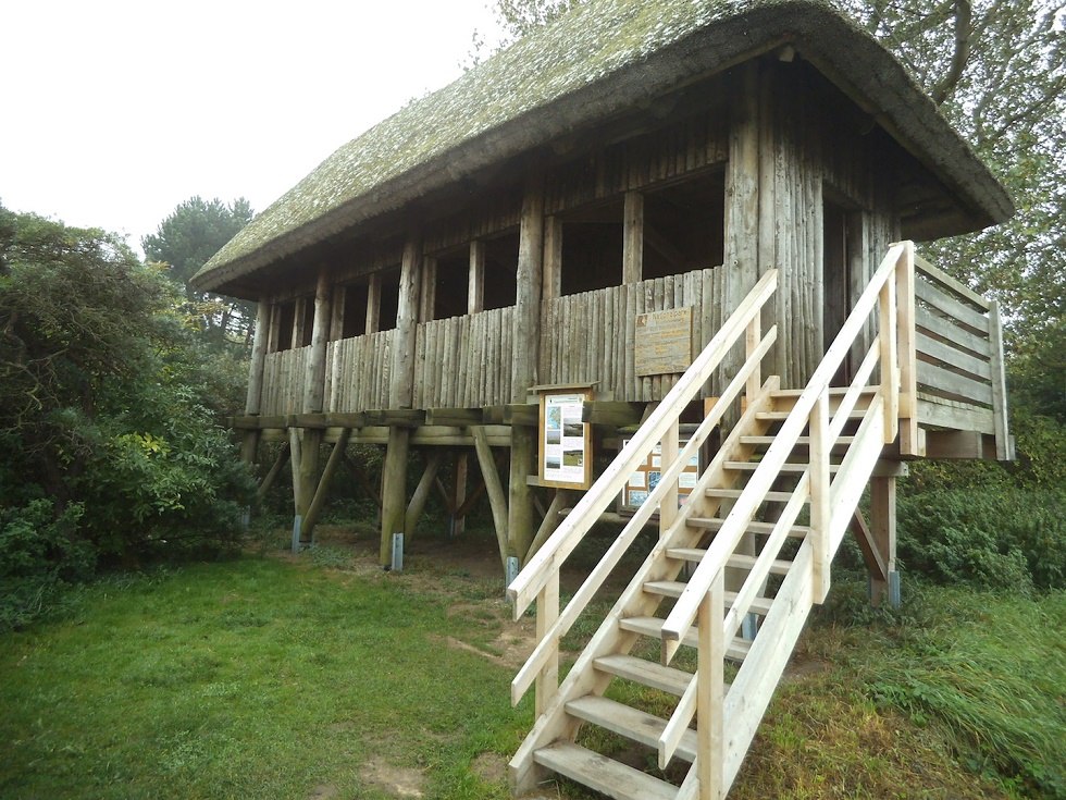 Vogelbeobachtungsplattform Tankow auf der Insel Ummanz, © Tourismuszentrale Rügen