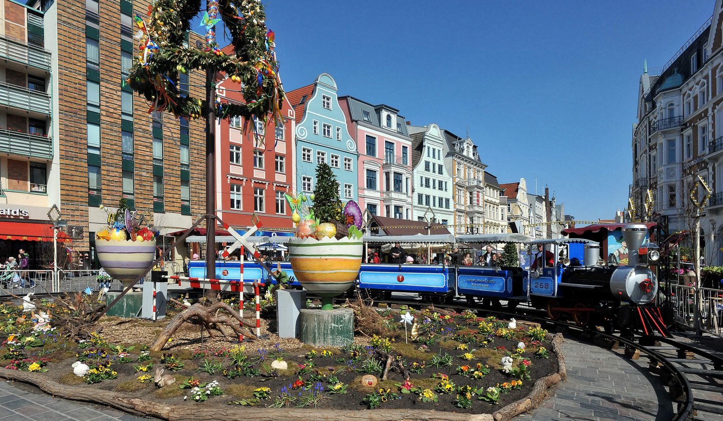 Ostermarkt im Rostocker Stadtzentrum, © Joachim Kloock