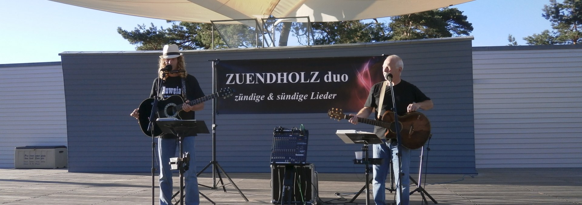 Konzert mit "ZUENDHOLZ duo", © p7200013