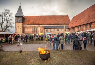 Adventsmarkt im Kloster Rühn (Archiv), © Udo Tanske