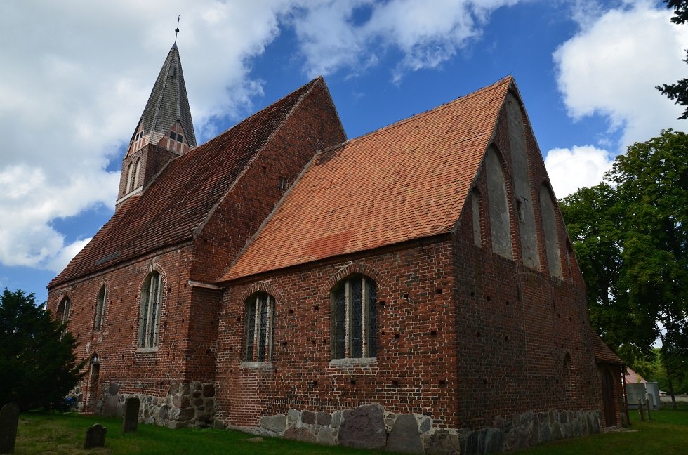 St.-Johannis-Kirche in Zirkow auf Rügen, © Tourismuszentrale Rügen