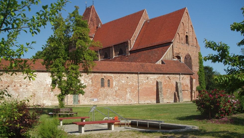 Kloster mit Kneippbecken, © Klosterverein Rehna e.V.