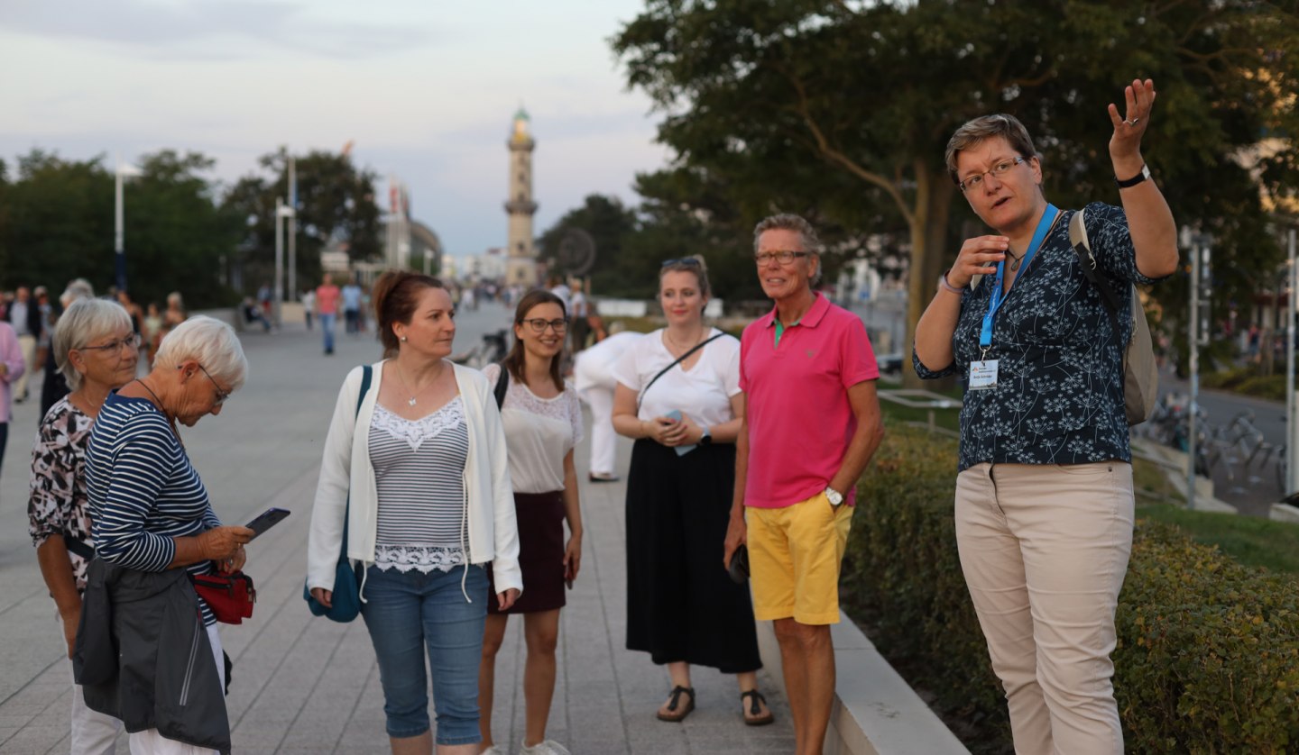 Rundgang durch das Seebad Warnemünde., © TZRW/D. Gohlke