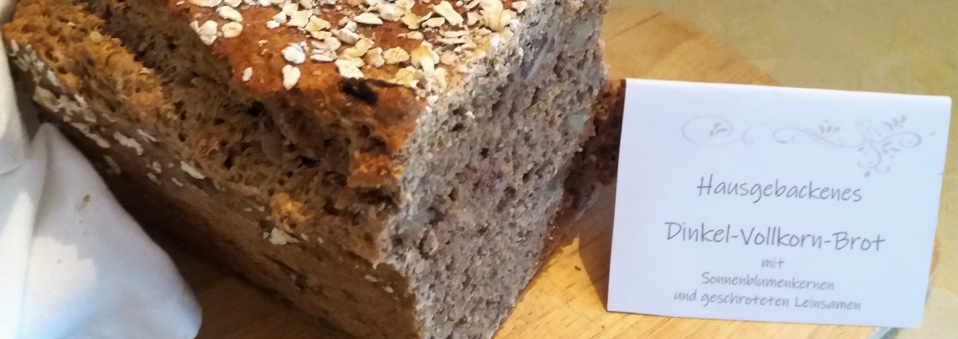 Hausgebackenes Brot zum Frühstück, © Motel Zur Goldenen Krone