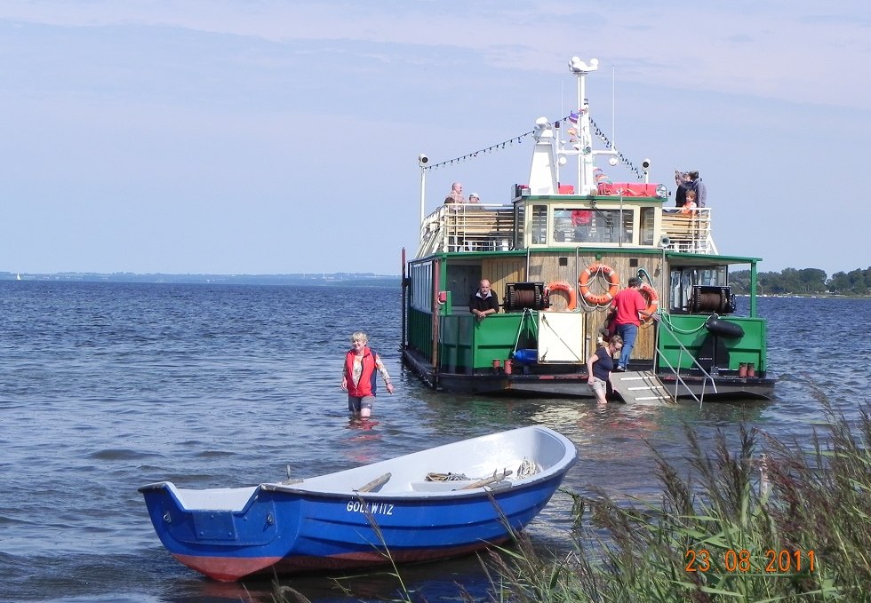 Badespass am Gollwitzer Strand, © Kurverwaltung Insel Poel/ M. Frick