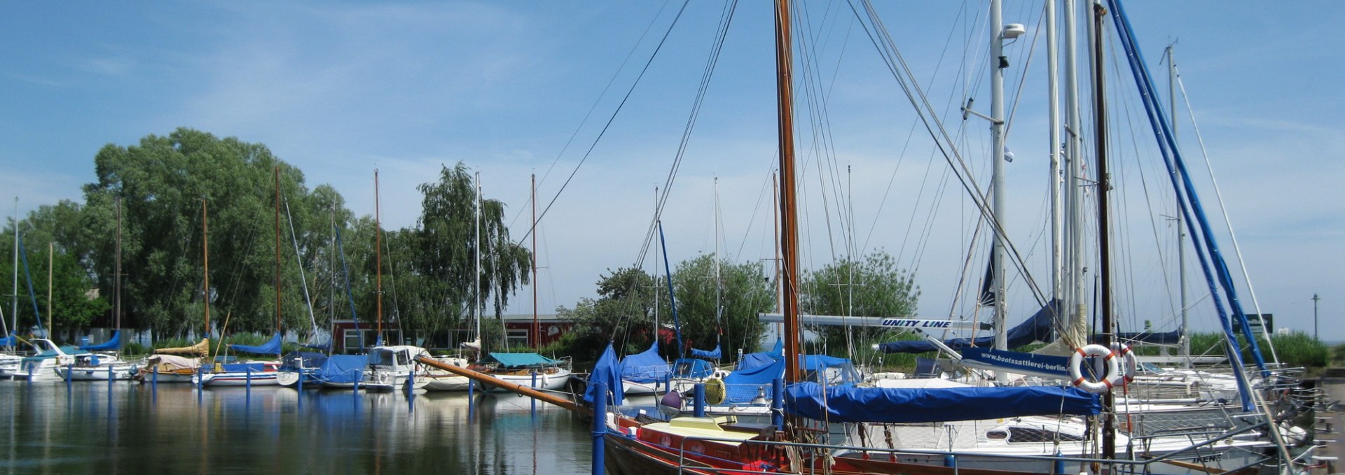 Der Yachthafen im Erholungsort Mönkebude bietet einen Rundumservice an., © Angelika Michaelis