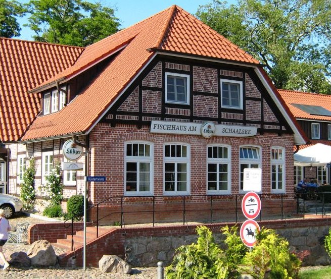 Das Fischhaus am Schaalsee liegt in einer ruhigen, ländlichen Atmosphäre, © Fischhaus am Schaalsee