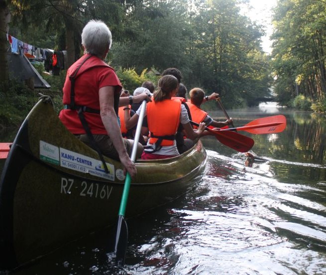 Im Großcanadier auf dem Schaalseekanal, © Schaalsee-Camp/Schydelko