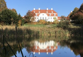 Schloß Vietgest von der Seeseite, © Schloß Vietgest