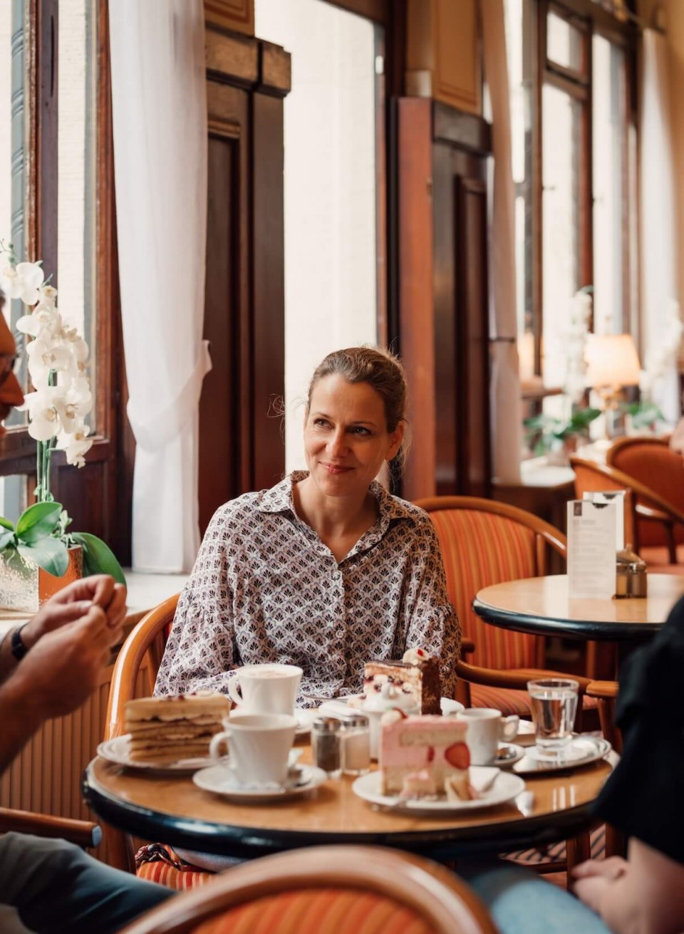 Zum Kaffee und Kuchen im Café Prag in Schwerin unter Freunden