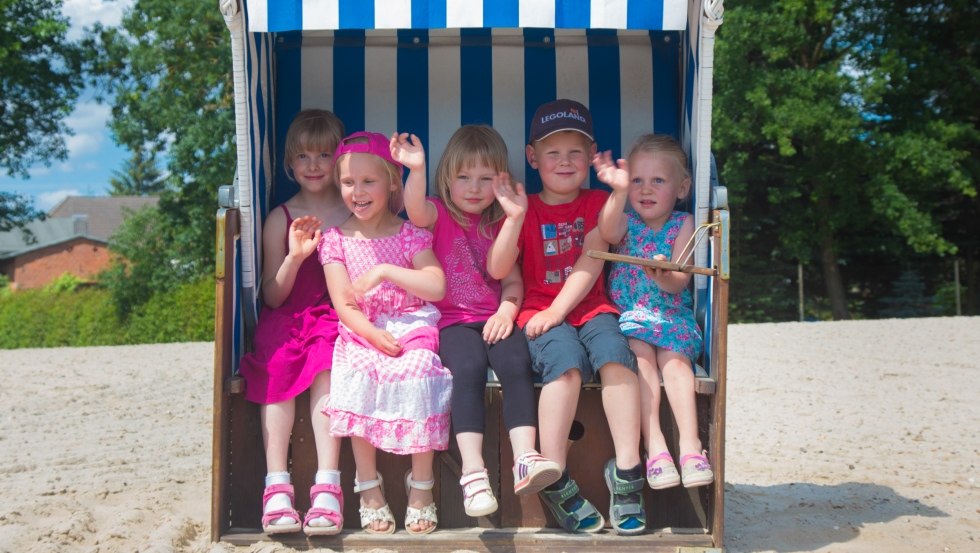 Ein Paradies für kids - entdeckt unseren Ferienpark und findet viele neue Freunde, © Ferienpark Mecklenburg