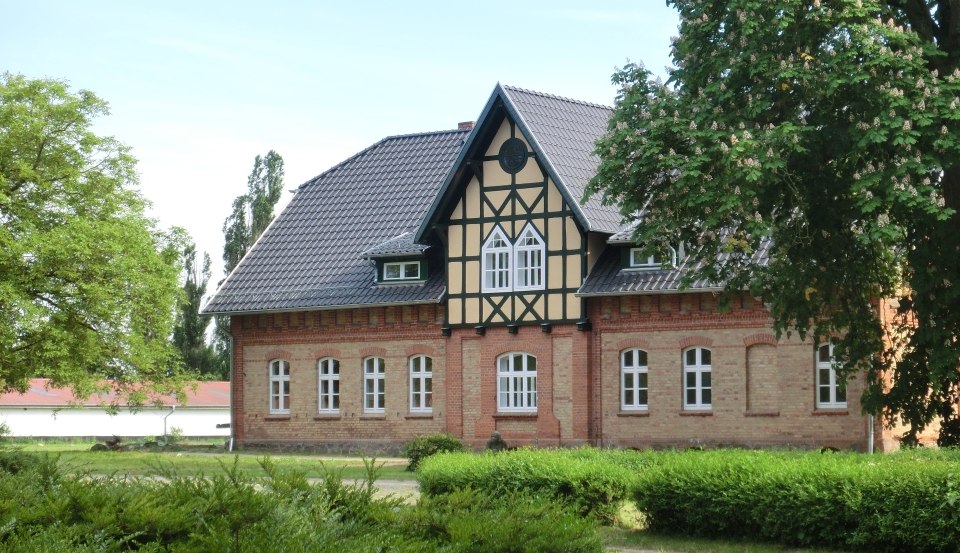 Unser Gästehaus ist Teil des Gutsensembles des Rittergutes in Bandelstorf, © Markmann
