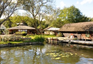 Genuss und Entspannung pur auf dem Fischerhof Damerow, © Müritzfischer