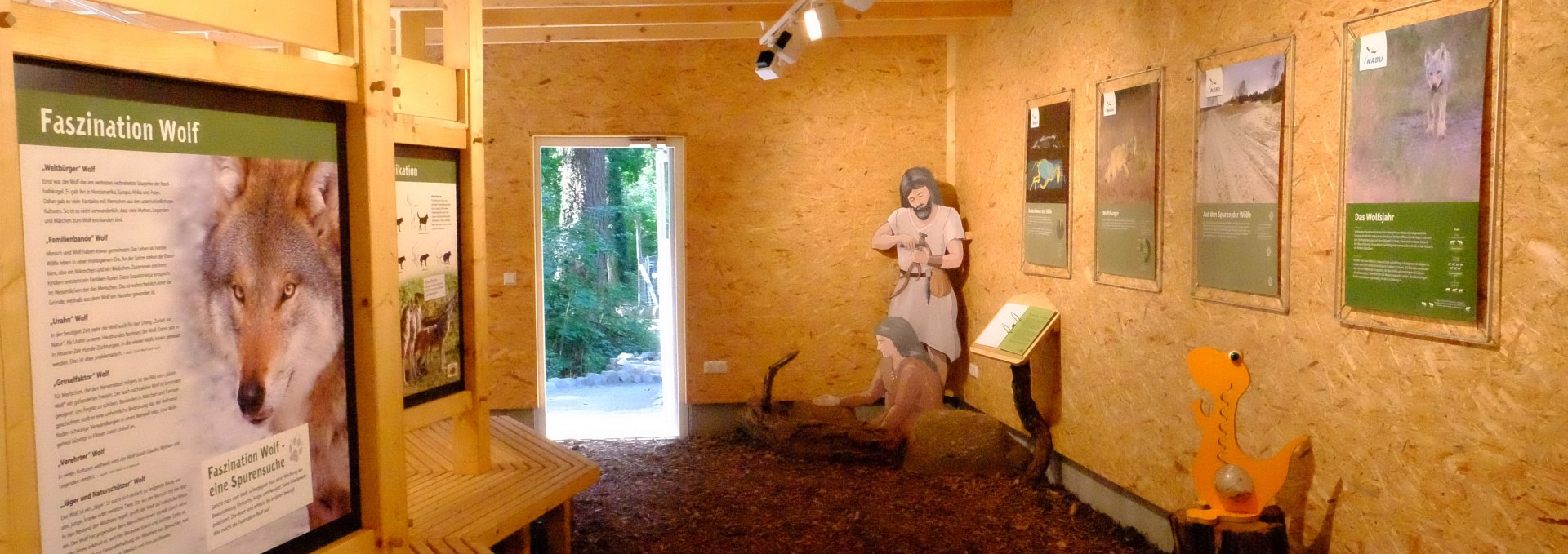 Im Infohaus gibt es alles Wissenswerte zu den Themen "Wiederkehrer" und "Neubürger" mit dem Schwerpunkt Wolf., © Tierpark Wolgast