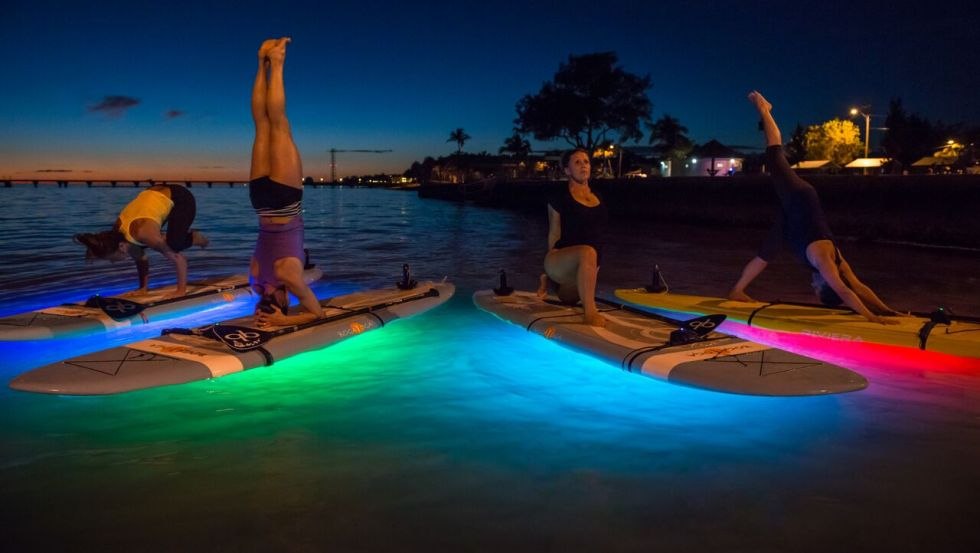 Ausgefallenes Light SUP im Angebot der Wassersportschule, © Oceanblue Watersports