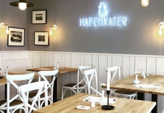 Besuchen Sie uns in unserem Restaurant, © Hafenkater