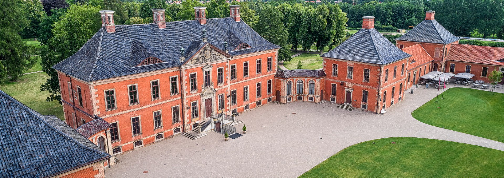 Schloss Bothmer aus der Vogelperspektive, © SSGK MV / Funkhaus Creative