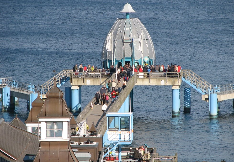 Die Tauchgondel an der Selliner Seebrücke., © Tourismuszentrale Rügen