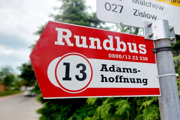 Haltestelle Adamshoffnung, © Rundbus Plauer See