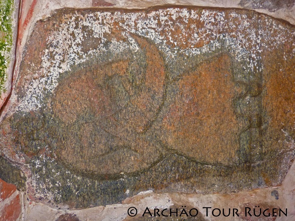 Svantevitstein in der Kirche Altenkirchen, © Archäo Tour Rügen