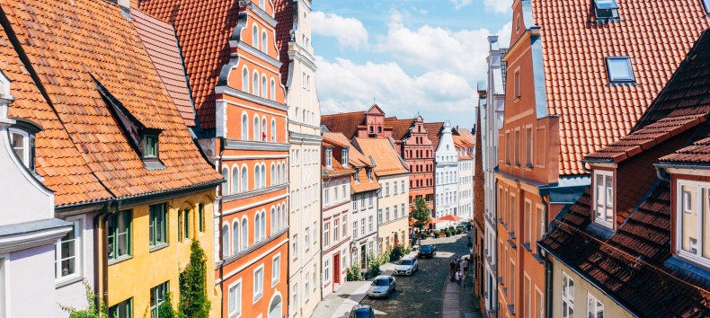 Einblick in die Gassen der Rostocker Altstadt, © TMV/Gänsicke