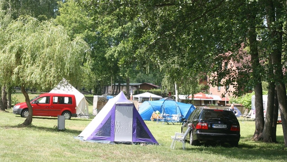 Der Camping- und Friesenhof Kukuk bietet individuellen Campingsurlaub mit Reiterferien, © Camping- und Friesenhof Kukuk/ Gerhard Anton